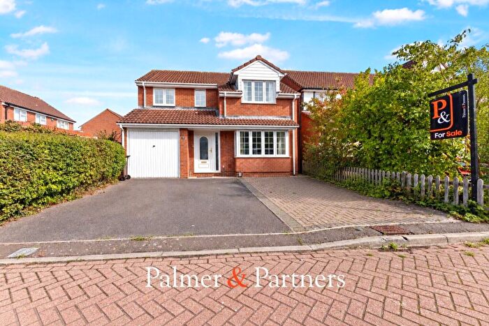 4 Bedroom Detached House For Sale In Scythe Way, Prettygate, Colchester, Essex, CO3