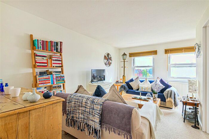 1 Bedroom Flat To Rent In Drylands Road, Crouch End, London, N8