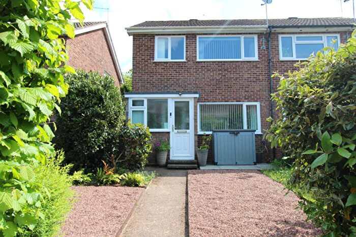 3 Bedroom Semi-Detached House For Sale In St. Anthonys Close, Ottery St. Mary, EX11