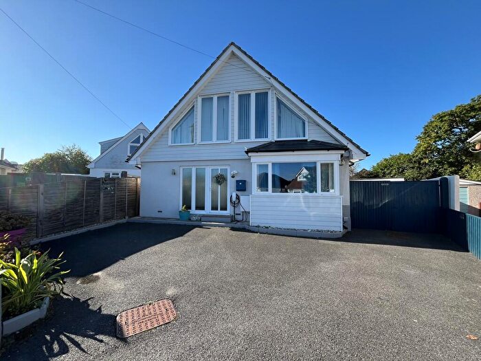 5 Bedroom Detached House For Sale In Denby Road, BH15