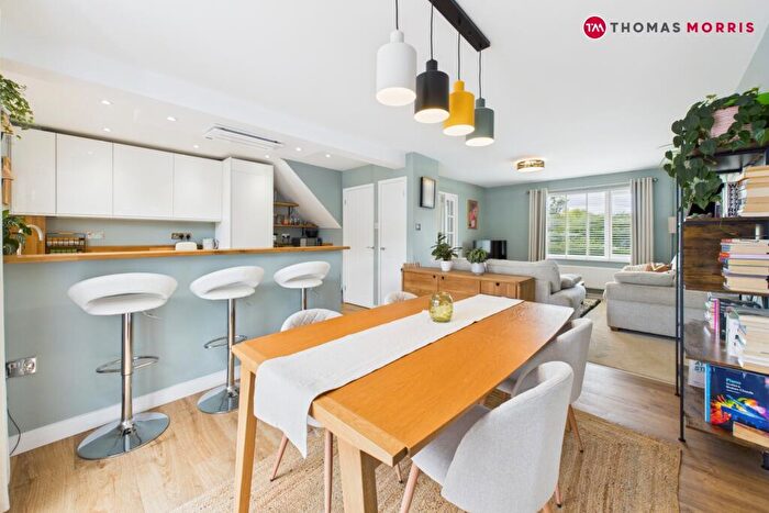 3 Bedroom Semi-Detached House For Sale In High Street, Great Paxton, St. Neots, Cambridgeshire, PE19