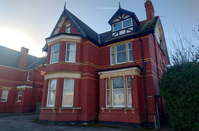 1 Bedroom Flat For Sale In St. Georges Road, Cheltenham, GL50