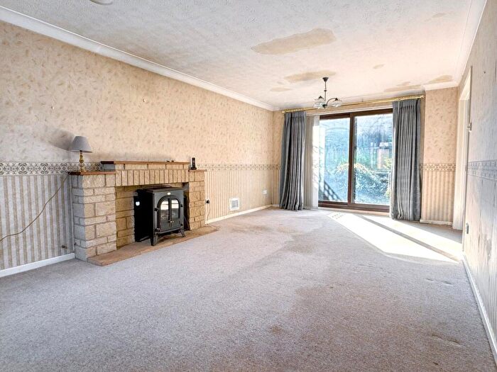 4 Bedroom Detached House For Sale In Stonehill Drive, Bromyard, HR7