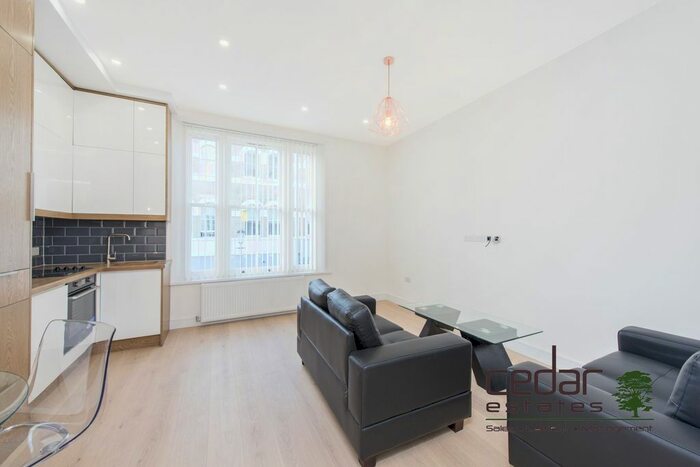 1 Bedroom Flat To Rent In Westbourne Park Road, London, W11