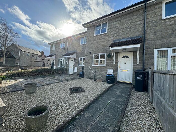 2 Bedroom Terraced House To Rent In Cranhill Road, Street, Somerset, BA16