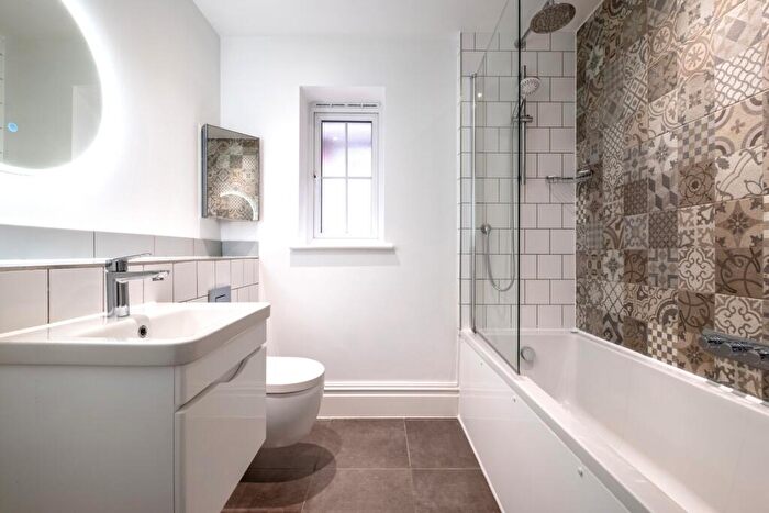 2 Bedroom End Of Terrace House To Rent In Mount Pleasant Avenue South, Weymouth, DT3