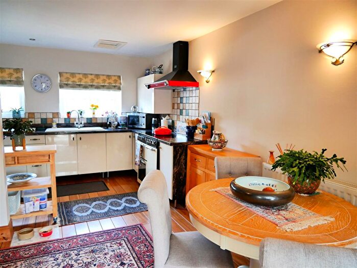 3 Bedroom Detached Bungalow For Sale In Curzon Street, Calne, SN11
