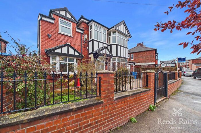 5 Bedroom Detached House For Sale In Heswall Road, Stockport, Greater Manchester, SK5