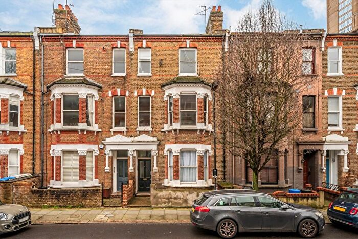 3 Bedroom Flat For Sale In Hormead Road, Maida Vale, W9
