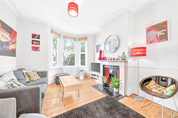 3 Bedroom Terraced House For Sale In Markhouse Avenue, Walthamstow, London, E17
