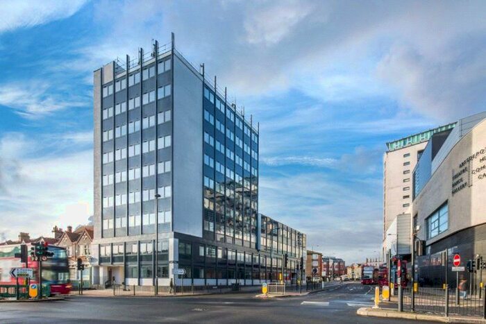 Studio To Rent In Finchley High Road, North Finchley, London N12