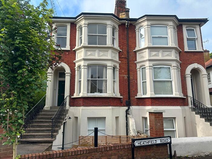 2 Bedroom Maisonette To Rent In Heathfield Road, Acton, W3