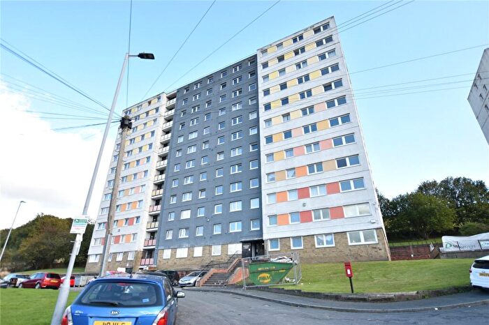 1 Bedroom Apartment For Sale In Parkwood Court, Parkwood Rise, Keighley, West Yorkshire, BD21