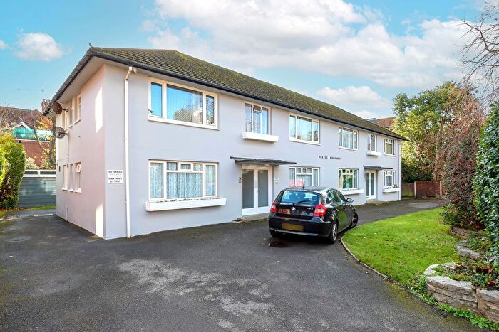 1 Bedroom Flat For Sale In Flat Argyll Mansions, Argyll Road, Bournemouth, Dorset, BH5