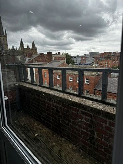 1 Bedroom Flat To Rent In Kirkgate, Wakefield, West Yorkshire, WF1