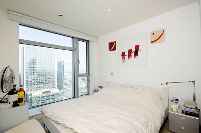 2 Bedroom Flat To Rent In Pan Peninsula, Canary Wharf, London, E14