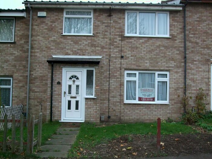 3 Bedroom Terraced House To Rent In Davenport Avenue, Gillingham ME7