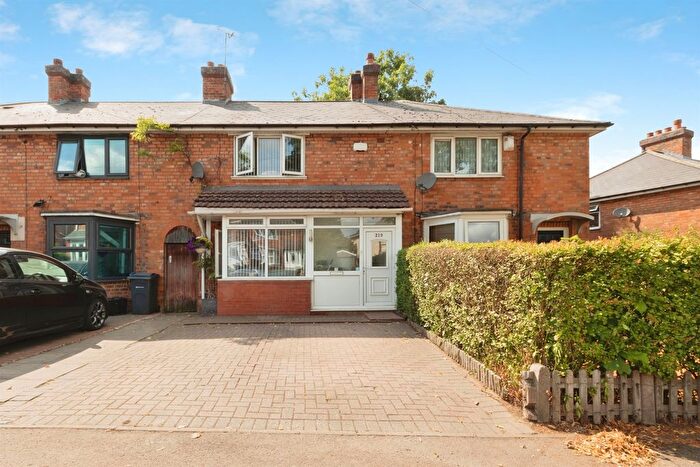 3 Bedroom Terraced House For Sale In Wash Lane, Birmingham, B25