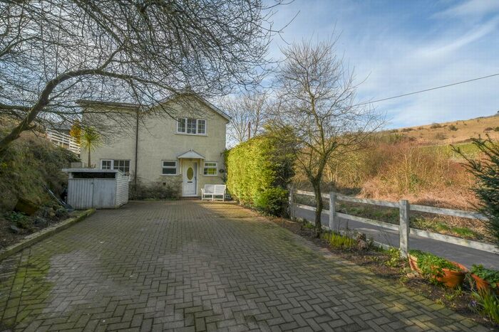 4 Bedroom Detached House For Sale In Elms Vale Road, Hougham CT15