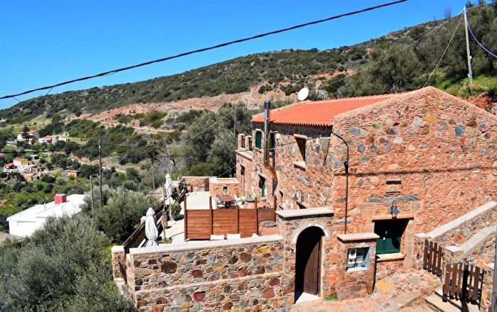 3 Bedroom Detached House For Sale In Chania, Crete, KT21