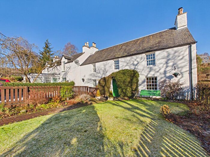 5 Bedroom Detached House For Sale In Greenlea, Village Green, Drumnadrochit, IV63