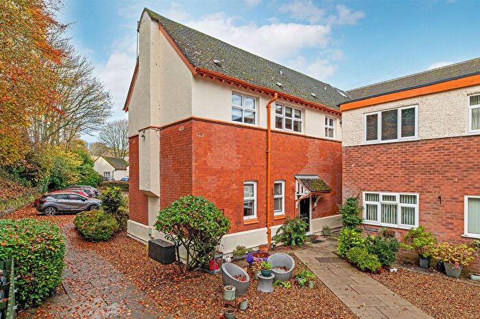 2 Bedroom End Of Terrace House For Sale In Kingsley Road, Frodsham, WA6