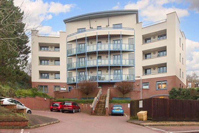 2 Bedroom Flat For Sale In Massey House, Tring, HP23