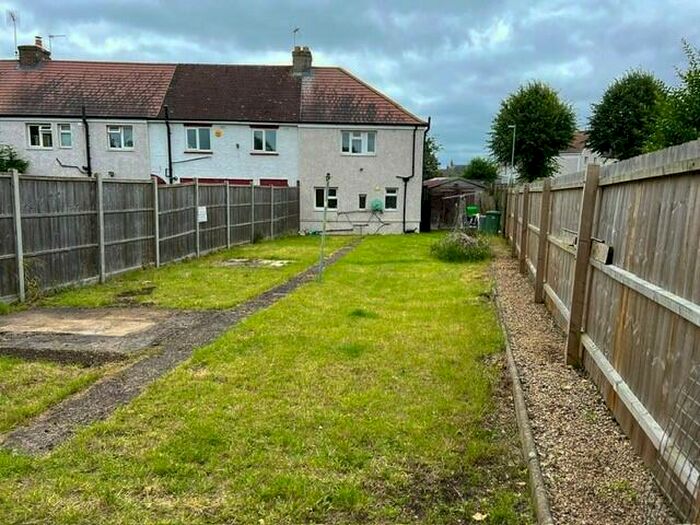 2 Bedroom House To Rent In Essex Road, Stamford, PE9