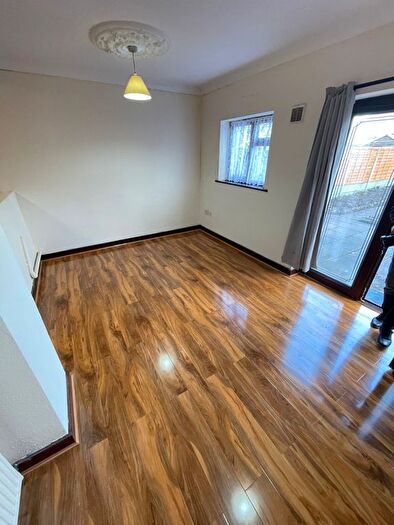 3 Bedroom Terraced House To Rent In Reede Road, Dagenham, RM10