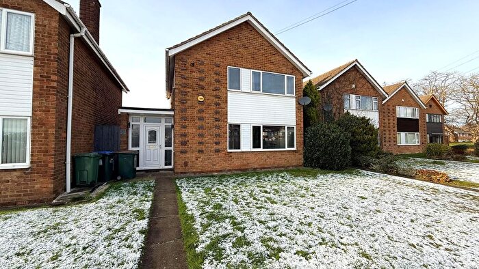 3 Bedroom Detached House To Rent In Dunchurch Highway, Coventry, CV5