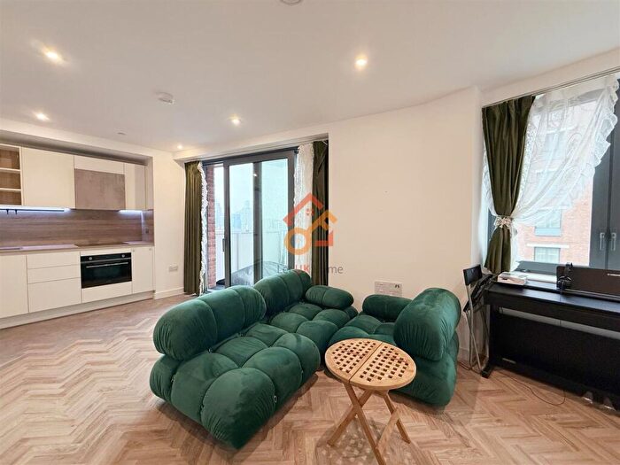 Studio To Rent In Skyline Apartment, Makers Yard, London, E3