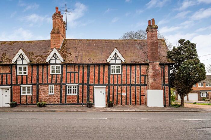 2 Bedroom Semi-Detached House For Sale In Letchworth Lane, Letchworth Garden City, SG6