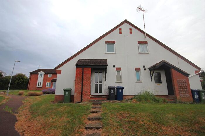 1 Bedroom Semi-Detached House To Rent In Hillcrest, Bar Hill, CB23