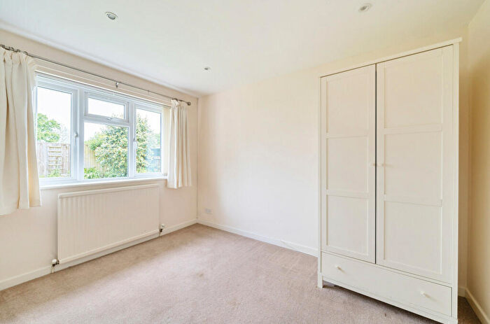 2 Bedroom Bungalow For Sale In Apple Drive, Willand, Devon, EX15