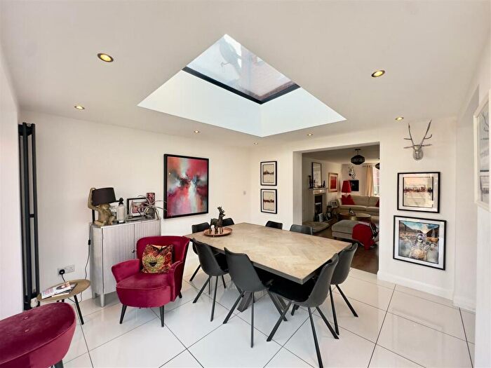 5 Bedroom Detached House For Sale In Limestone Drive, Barrow Upon Soar, Loughborough, LE12