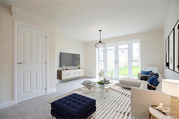 3 Bedroom Semi-Detached House To Rent In Bedroom Semi Detached House In Wayfaring Avenue, Throckley, NE15