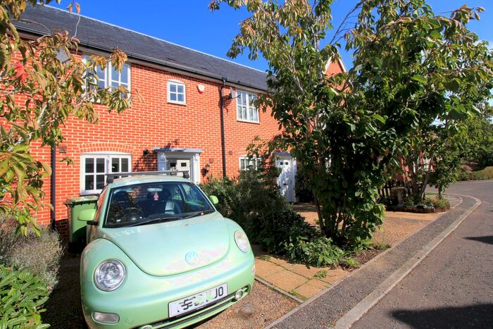 2 Bedroom Terraced House To Rent In Wheatfield Road, Norwich, NR14