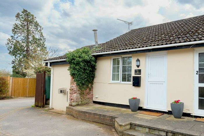 1 Bedroom Character Property For Sale In The Old Stables, Glewstone, Ross-on-Wye, HR9