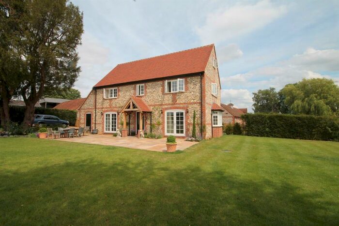 4 Bedroom Semi-Detached House To Rent In Rotten Row, Hambleden, RG9