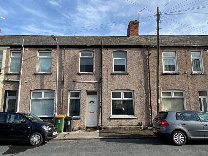 3 Bedroom Terraced House To Rent In Stunning Home. Downing Street, Newport, NP19