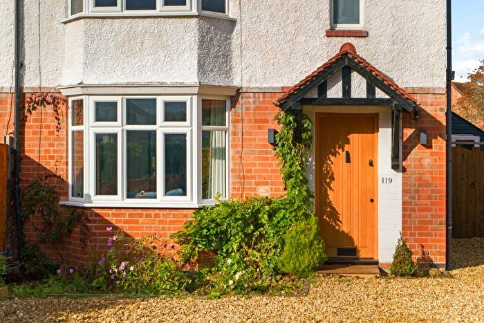 4 Bedroom Semi-Detached House To Rent In Evesham Road, Stratford-Upon-Avon, CV37