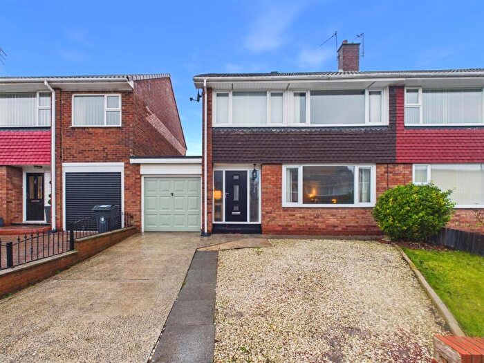 3 Bedroom Semi Detached House For Sale In Malvern Road, Preston Grange, NE29