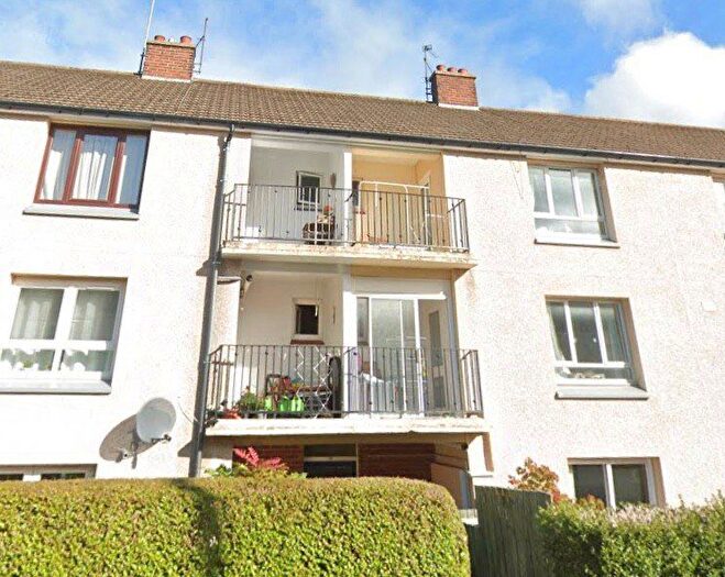 3 Bedroom Flat To Rent In Rankin Drive, Edinburgh, Midlothian, EH9
