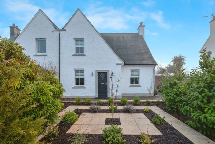 3 Bedroom Semi-Detached House For Sale In Pritchard Crescent, Beauly, IV4