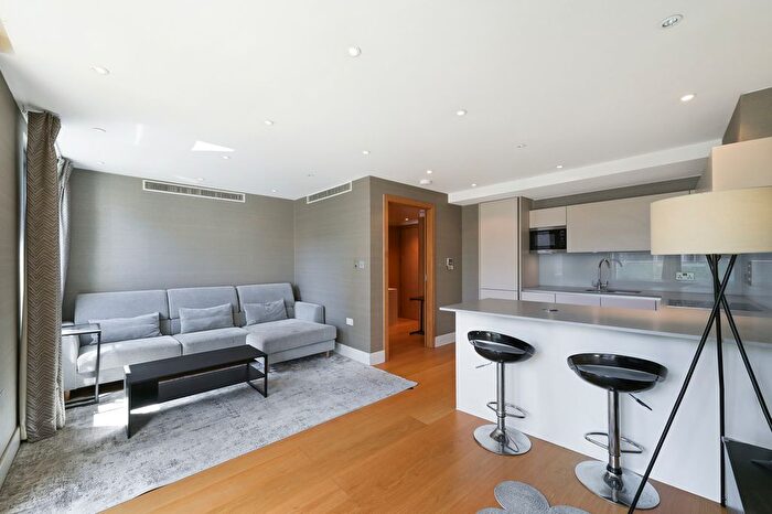 1 Bedroom Flat For Sale In Hyde Park Square, London, W2