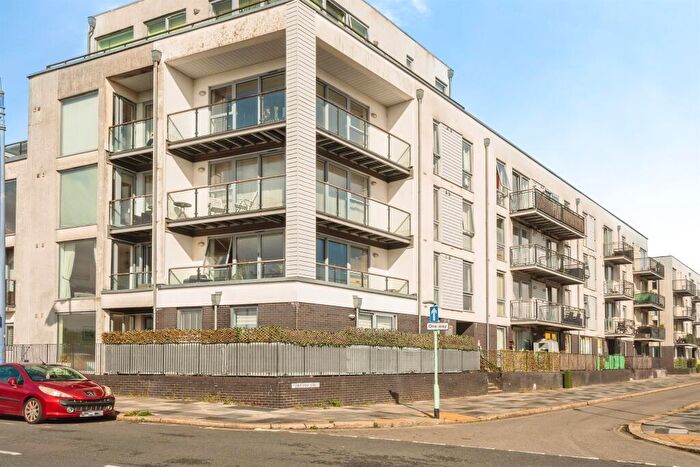 1 Bedroom Flat For Sale In Brittany Street, Plymouth, PL1