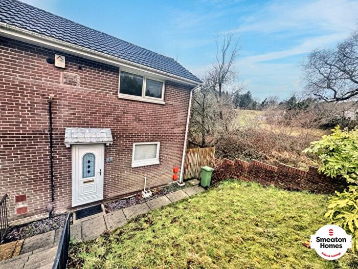 2 Bedroom End Of Terrace House To Rent In Rogate Walk, Plymouth, Devon, PL6