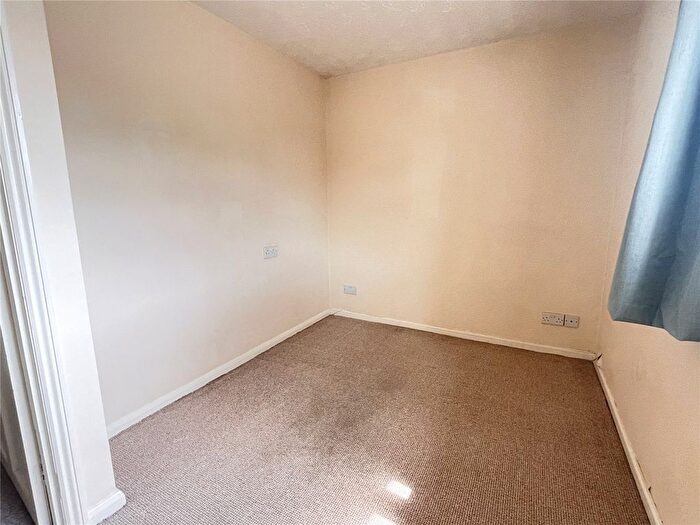 1 Bedroom Bungalow For Sale In Shaw Road, Monkmoor, Shrewsbury, Shropshire, SY2