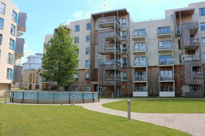 2 Bedroom Flat To Rent In Glenalmond Avenue, Cambridge, CB2