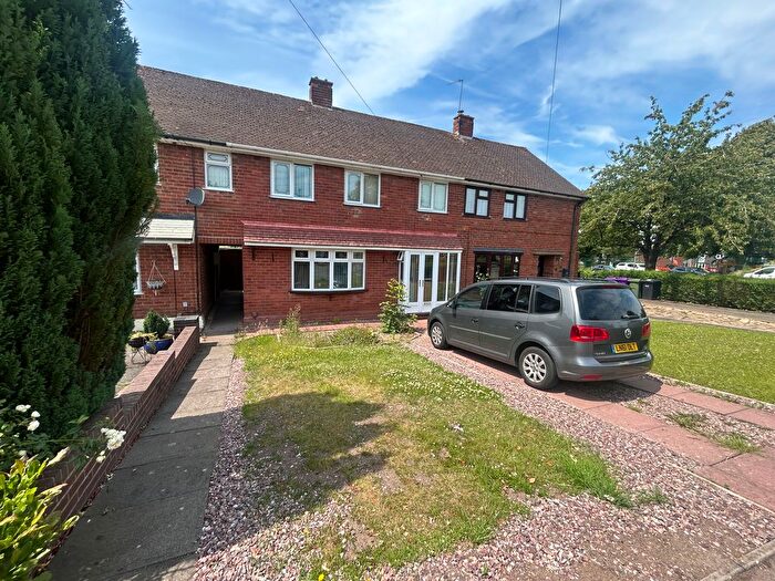 3 Bedroom Property To Rent In Warstones Drive, Wolverhampton, WV4